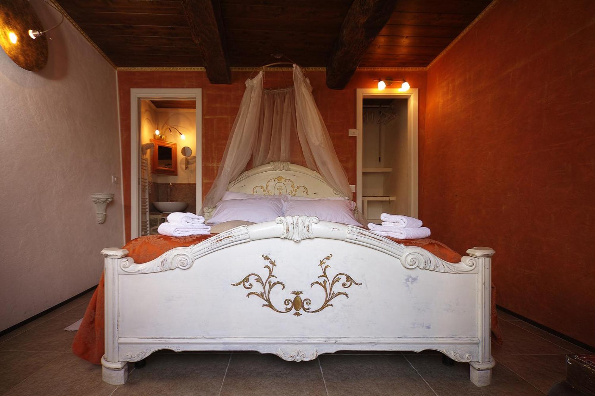 Villa Tamara Country & Spa Suites Montefiore Conca Екстер'єр фото
