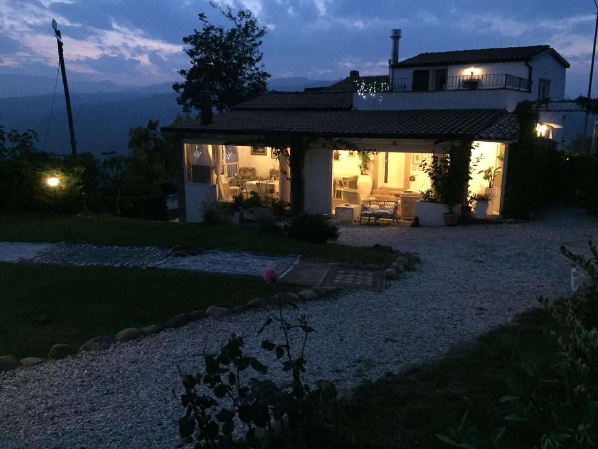 Villa Tamara Country & Spa Suites Montefiore Conca Номер фото
